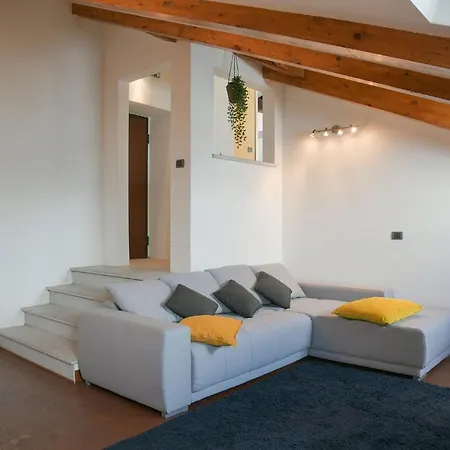 Apartman La Finestra Sul *